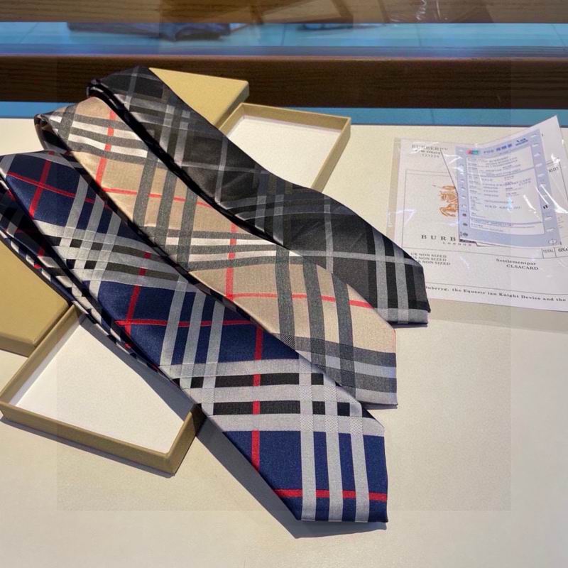 Burberry Tie hm11